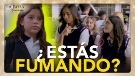 Déborah tiene tos y su madre sospecha que fuima